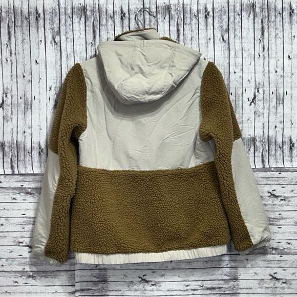 Patagonia Shelled Retro-X Pullover - Picture 2 of 11